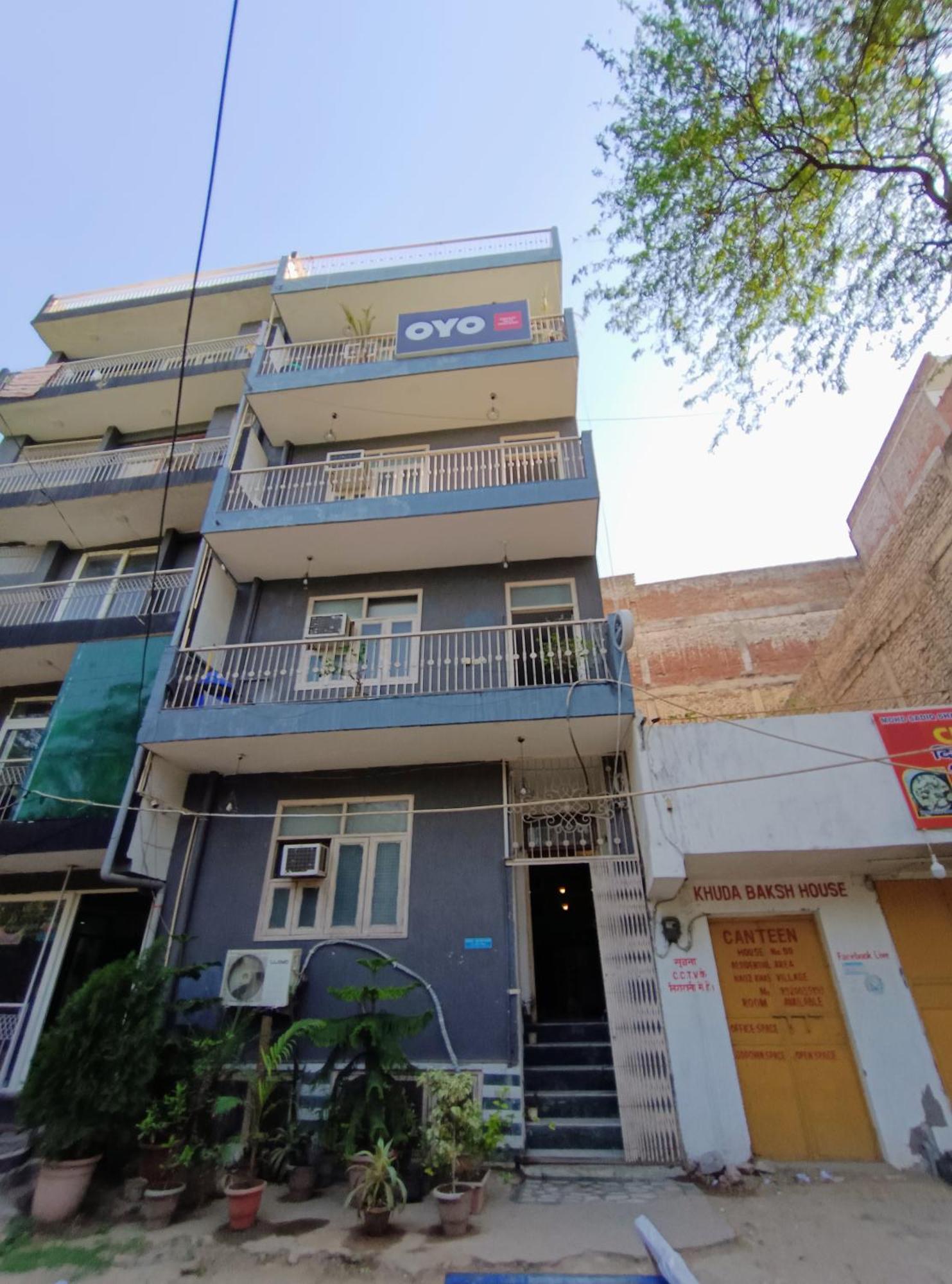 Hotel Hauz Khas Fort View Нью-Дели Экстерьер фото